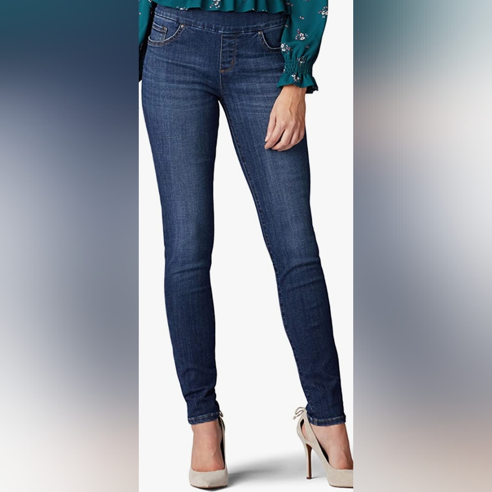 Lee Midrise Fit Dream Legging Md. Wash size 20w long